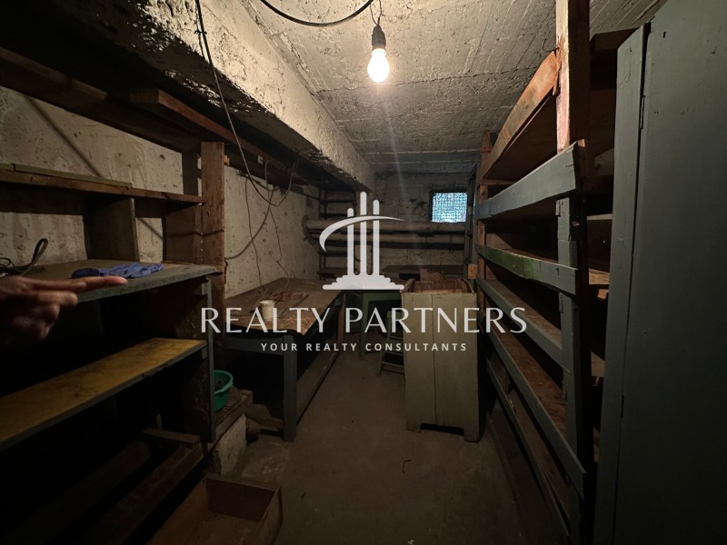 Продава  3-стаен град Перник , Център , 102 кв.м | 85371301 - изображение [10]