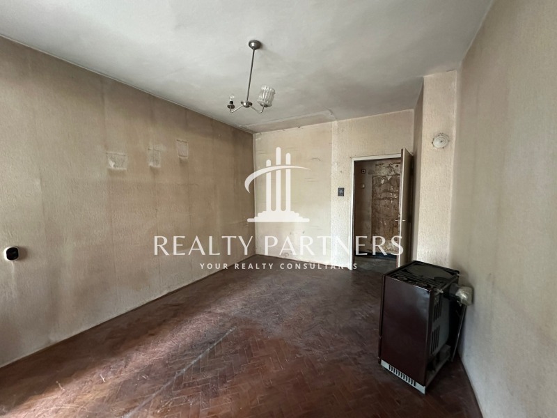 Продава  3-стаен град Перник , Център , 102 кв.м | 85371301 - изображение [6]