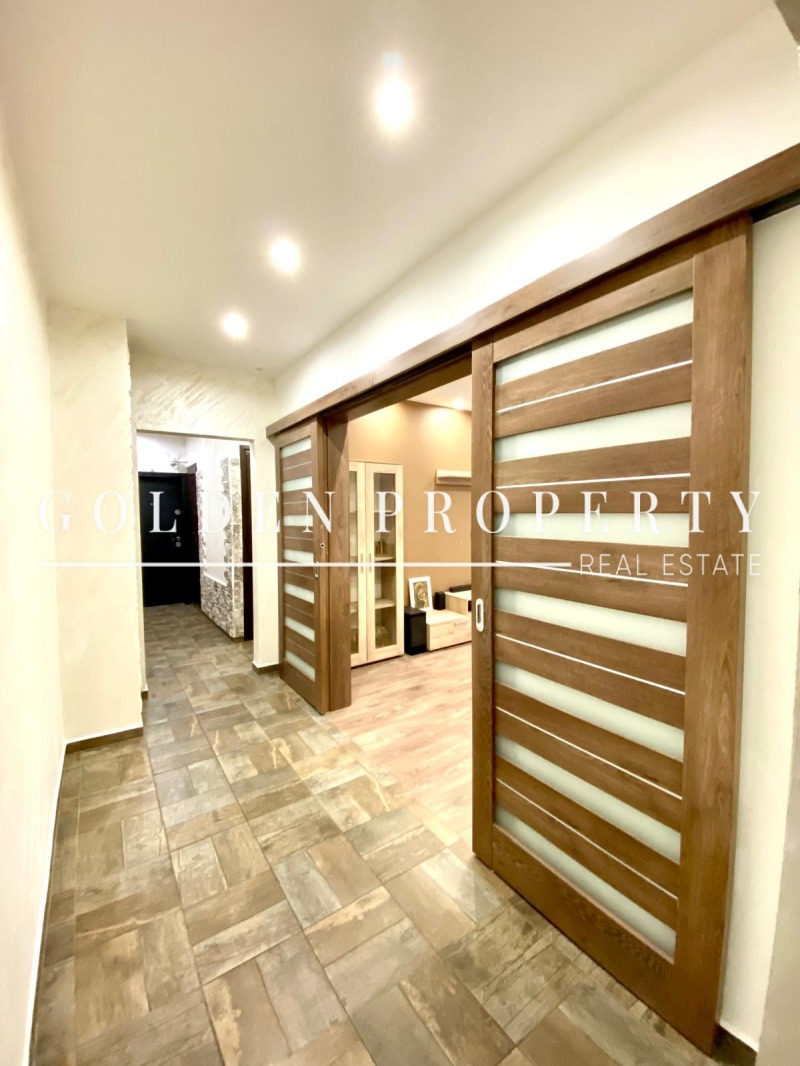 Продава 3-СТАЕН, гр. София, Връбница 1, снимка 3 - Апартаменти - 52643559