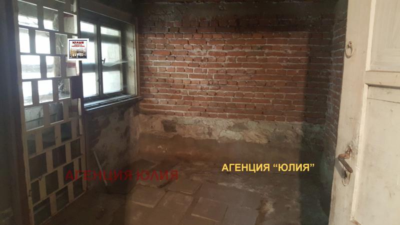 Продава  Етаж от къща град Пловдив , Център , ВМИ, 343 кв.м | 91950037 - изображение [15]
