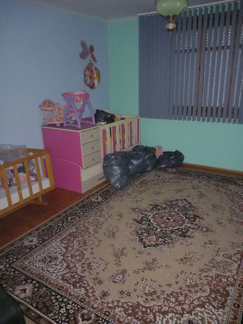 Продава КЪЩА, гр. Бургас, Победа, снимка 13 - Къщи - 52550342