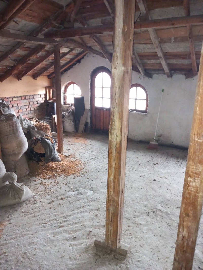 Продава КЪЩА, гр. Бургас, Победа, снимка 17 - Къщи - 52550342