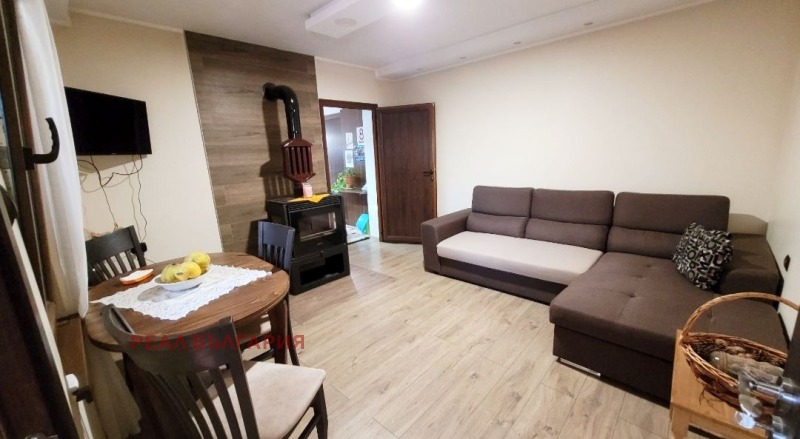 Продава КЪЩА, с. Николово, област Русе