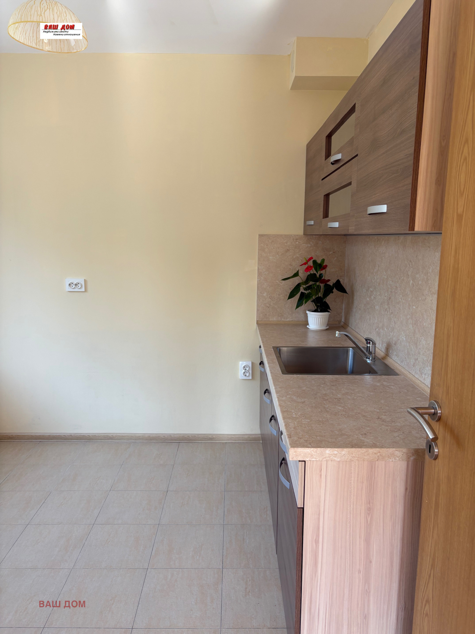 Продава 3-СТАЕН, гр. Варна, Цветен квартал, снимка 5 - Апартаменти - 55650204