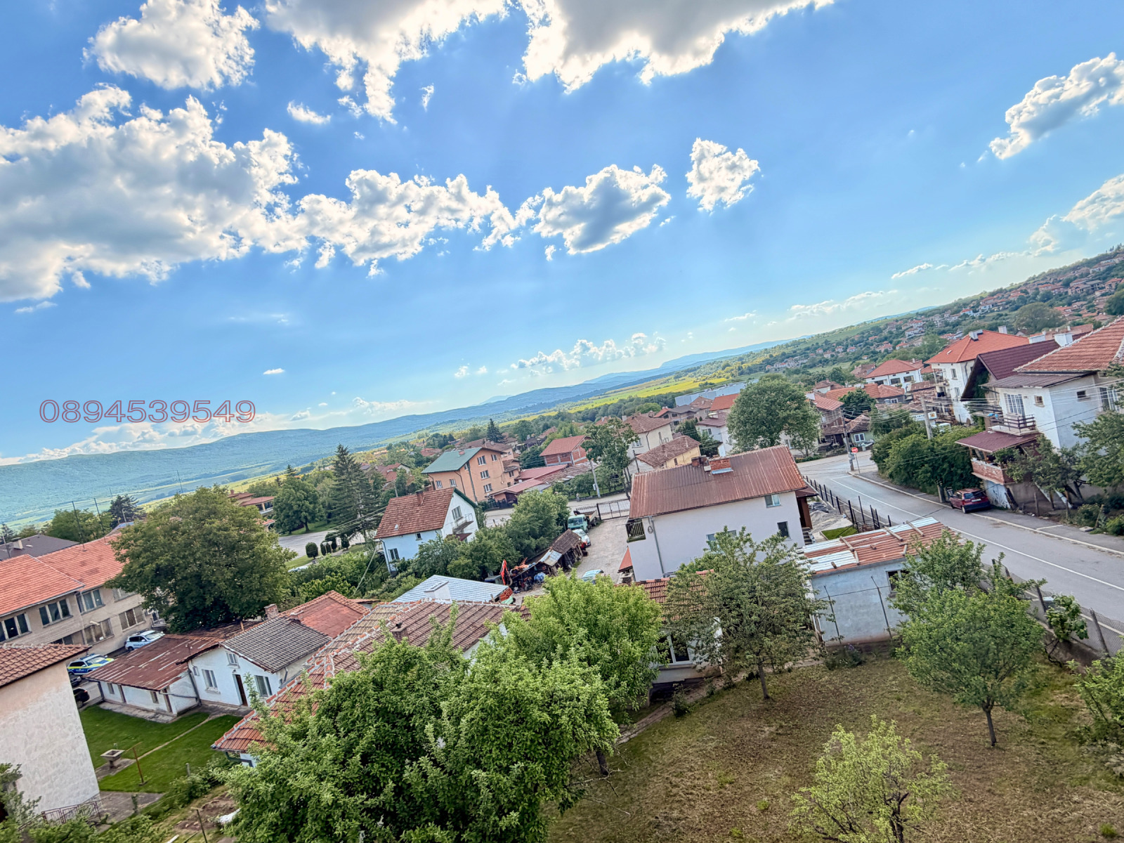 Продава КЪЩА, гр. Годеч, област София област, снимка 2 - Къщи - 54706000