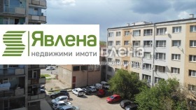 Studio Tsentar, Pernik 8