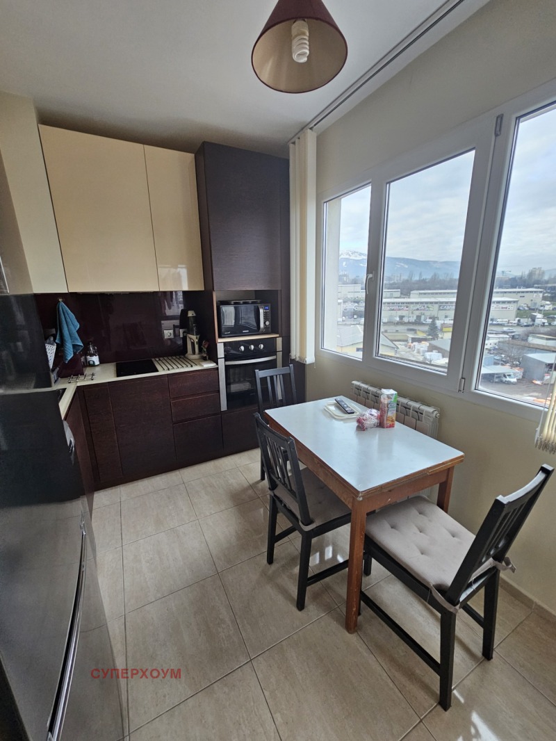 Продава 2-СТАЕН, гр. София, Дружба 1