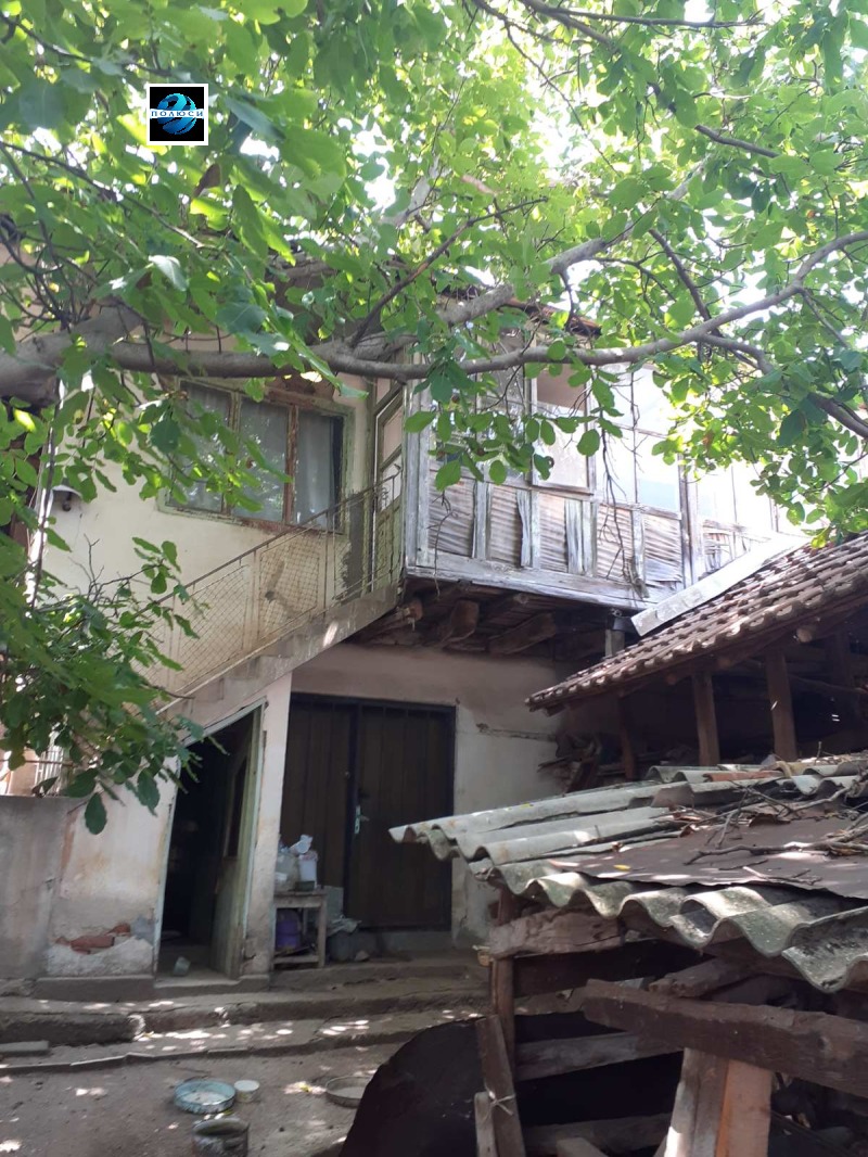 Продава КЪЩА, гр. Бобошево, област Кюстендил