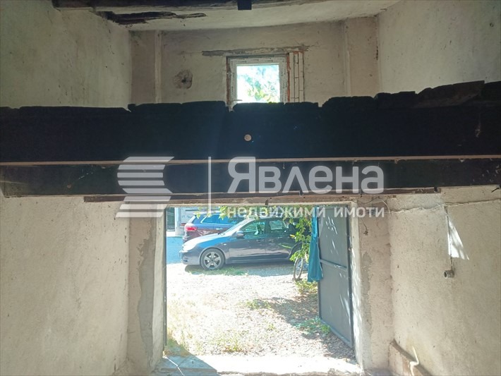Продава ГАРАЖ, ПАРКОМЯСТО, гр. София, Лозенец, снимка 5 - Гаражи и паркоместа - 54460599