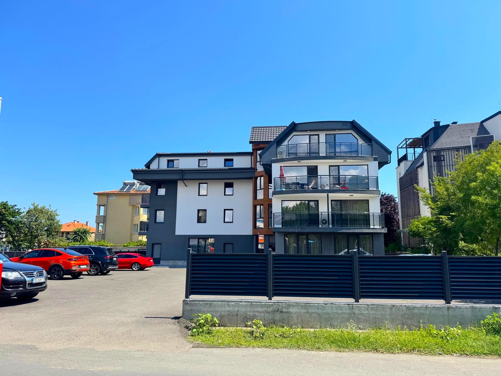 Продава  1-стаен област Бургас , с. Лозенец , 64 кв.м | 80548159