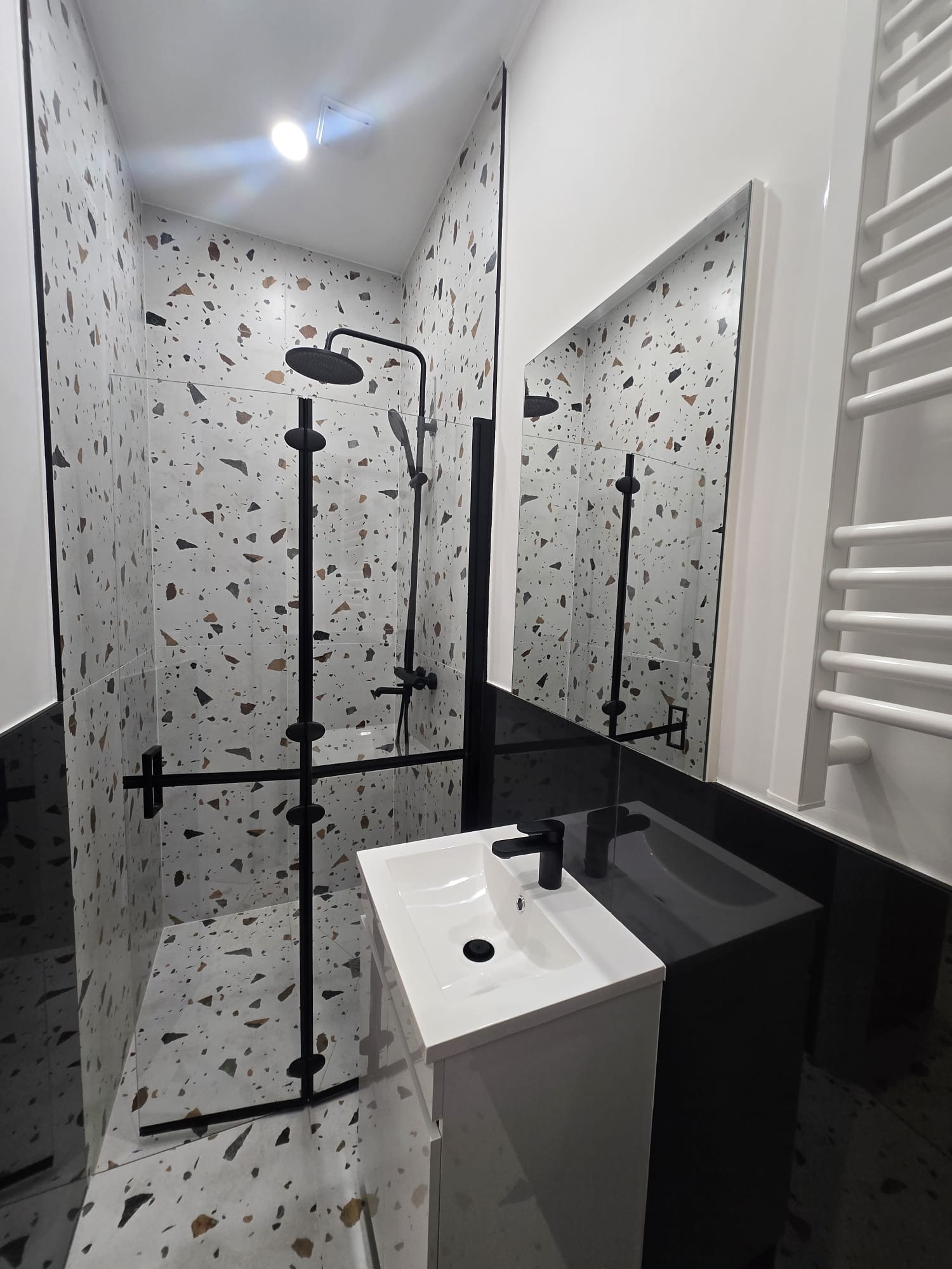 Продава 2-СТАЕН, гр. София, Център, снимка 7 - Апартаменти - 54513718