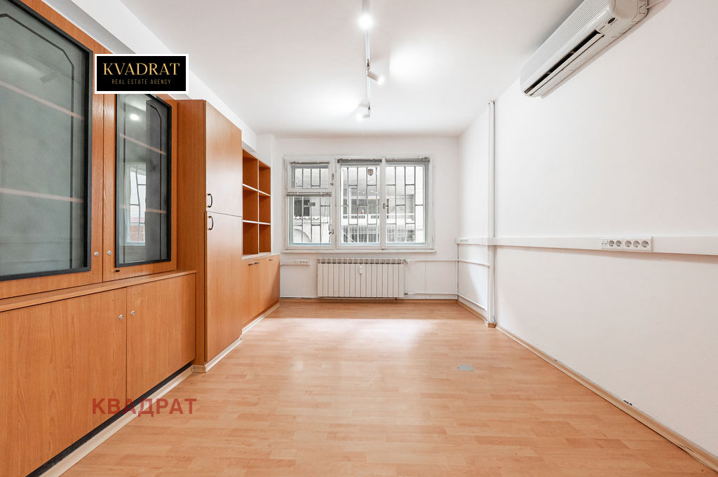 Продава ОФИС, гр. София, Стрелбище, снимка 7 - Офиси - 56361099
