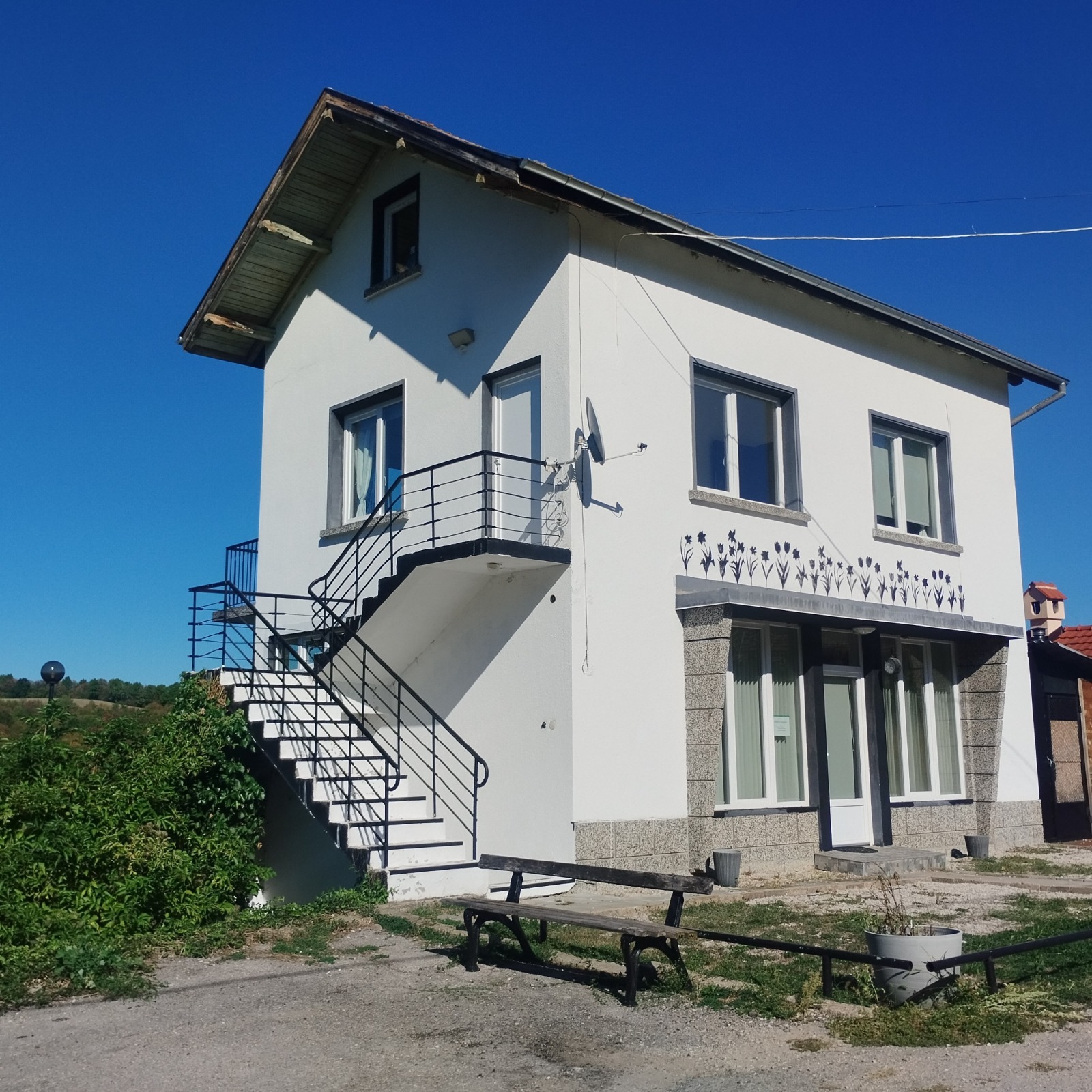 Продава КЪЩА, гр. Трявна, област Габрово