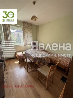 2 Schlafzimmer Tschataldscha, Warna