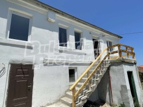 Продажба на имоти в с. Извор, град Бургас - изображение 3 