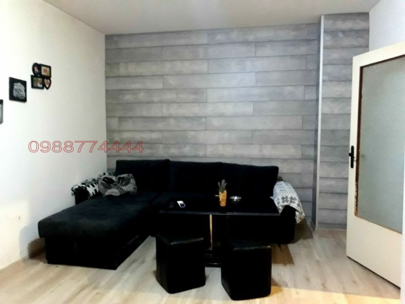 Продава 2-СТАЕН, гр. Плевен, Сторгозия, снимка 3 - Апартаменти - 52783181