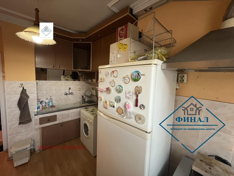 Продава 2-СТАЕН, гр. Шумен, Център, снимка 8 - Апартаменти - 52532323