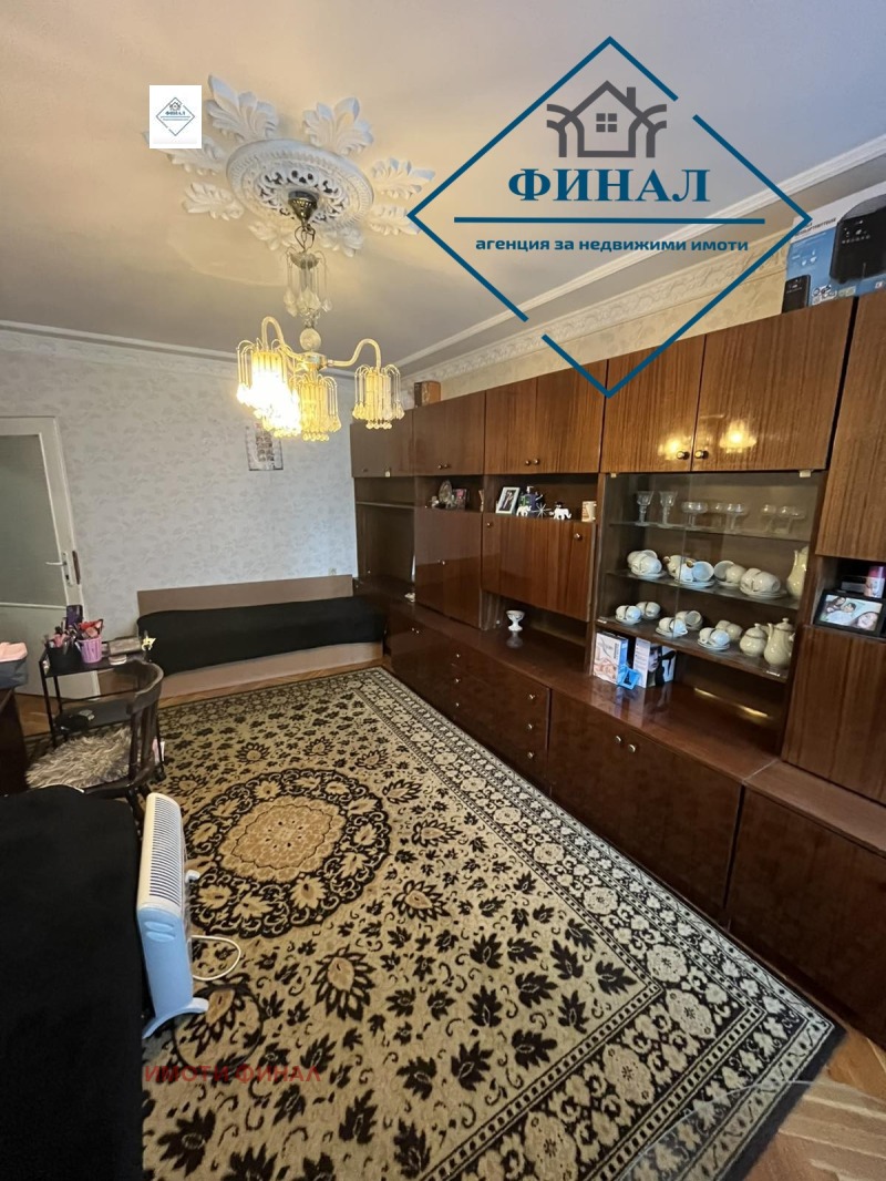 Продава 2-СТАЕН, гр. Шумен, Център, снимка 6 - Апартаменти - 52532323