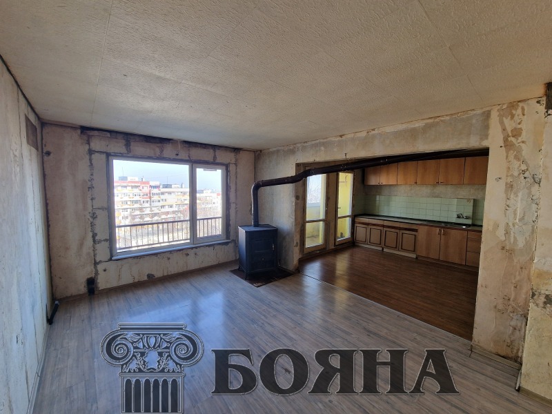 Продава  4-стаен град Русе , Дружба 3 , 92 кв.м | 21331787