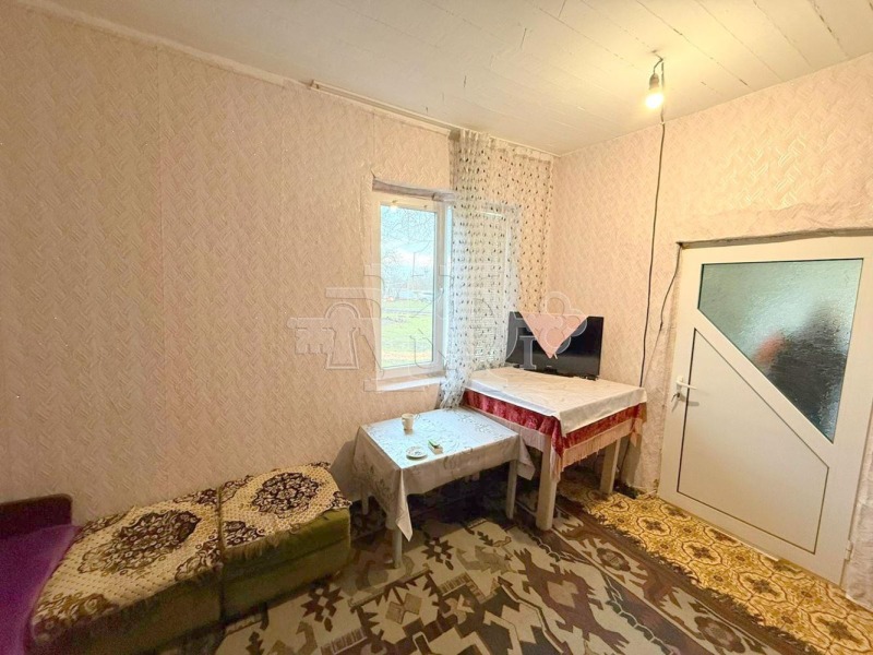 Продава КЪЩА, с. Гурково, област Добрич, снимка 9 - Къщи - 53218823