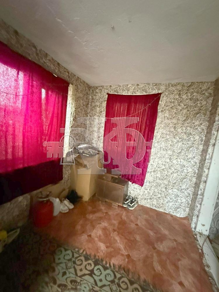 Продава КЪЩА, с. Гурково, област Добрич, снимка 6 - Къщи - 53218823