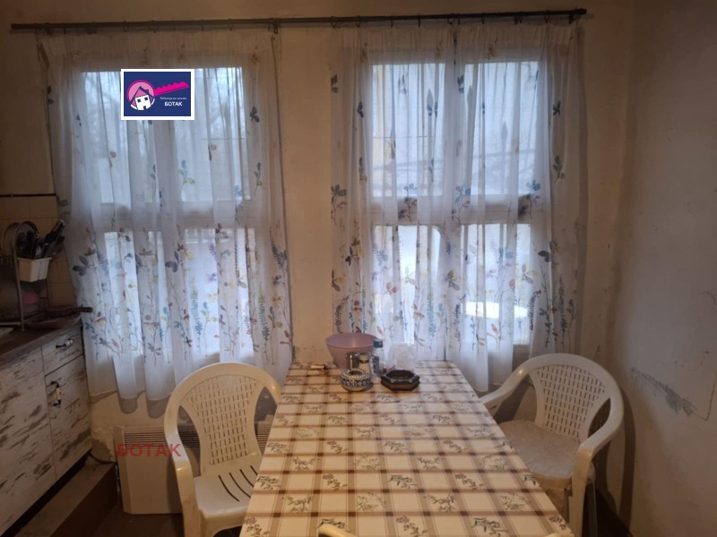 Продава КЪЩА, с. Поибрене, област Пазарджик, снимка 10 - Къщи - 53557509