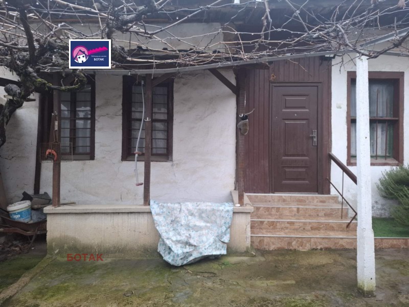 Продава КЪЩА, с. Поибрене, област Пазарджик