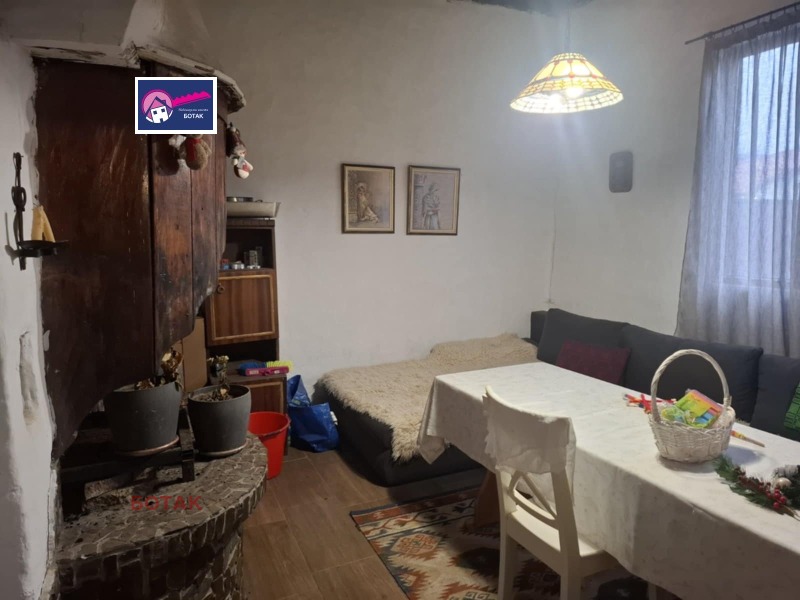 Продава КЪЩА, с. Поибрене, област Пазарджик, снимка 8 - Къщи - 53557509