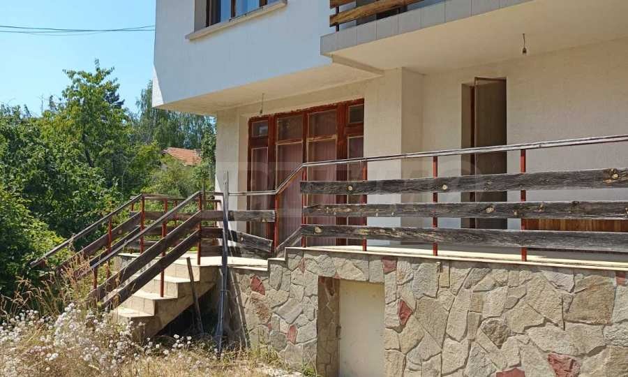 Продава КЪЩА, гр. София, с. Панчарево, снимка 2 - Къщи - 50379273
