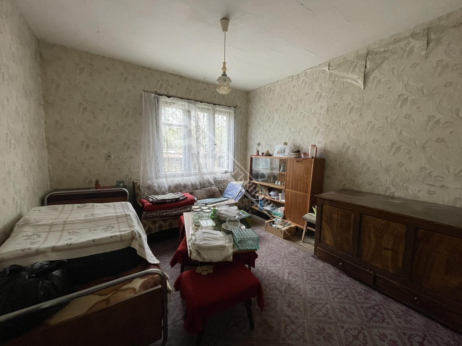 Продава КЪЩА, гр. Бяла черква, област Велико Търново, снимка 6 - Къщи - 54279372