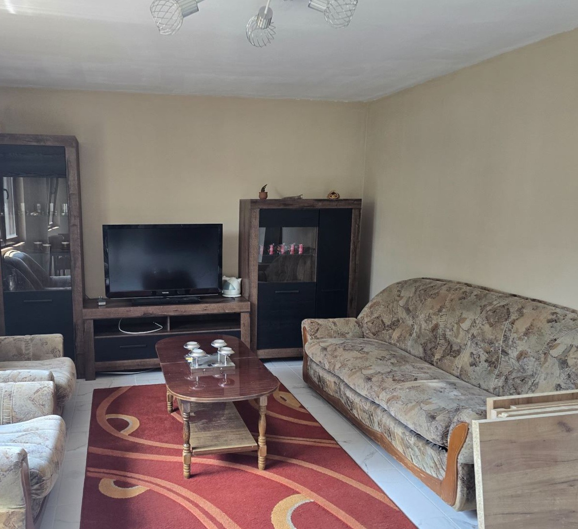 Продава КЪЩА, с. Стрелци, област Пловдив, снимка 2 - Къщи - 55211455