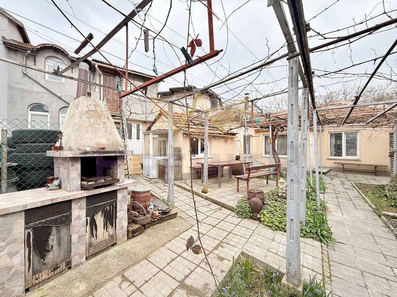 Продава КЪЩА, гр. Добрич, Пинета, снимка 3 - Къщи - 55798262