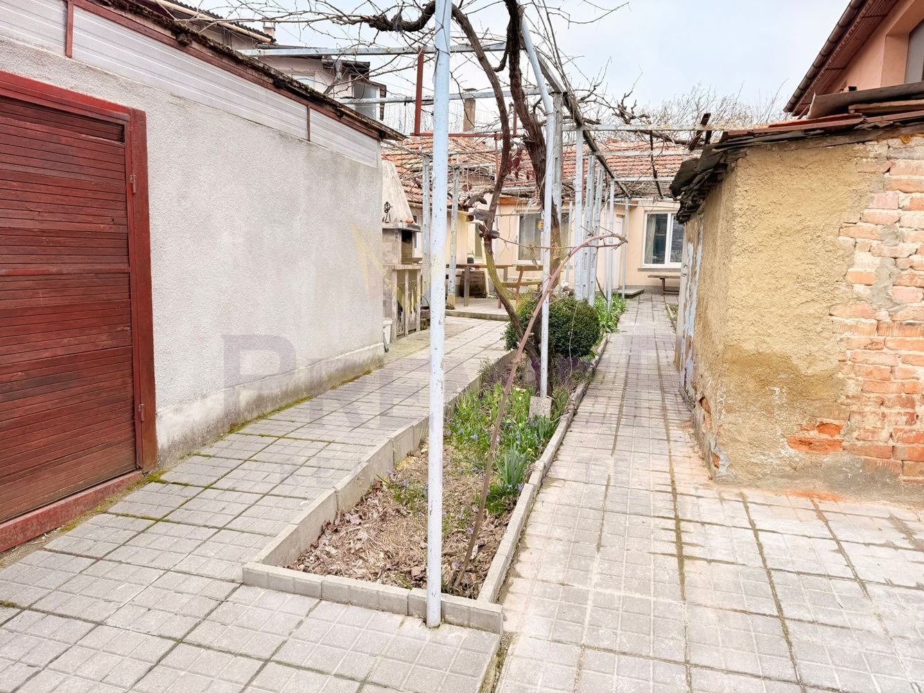 Продава КЪЩА, гр. Добрич, Пинета, снимка 4 - Къщи - 55798262