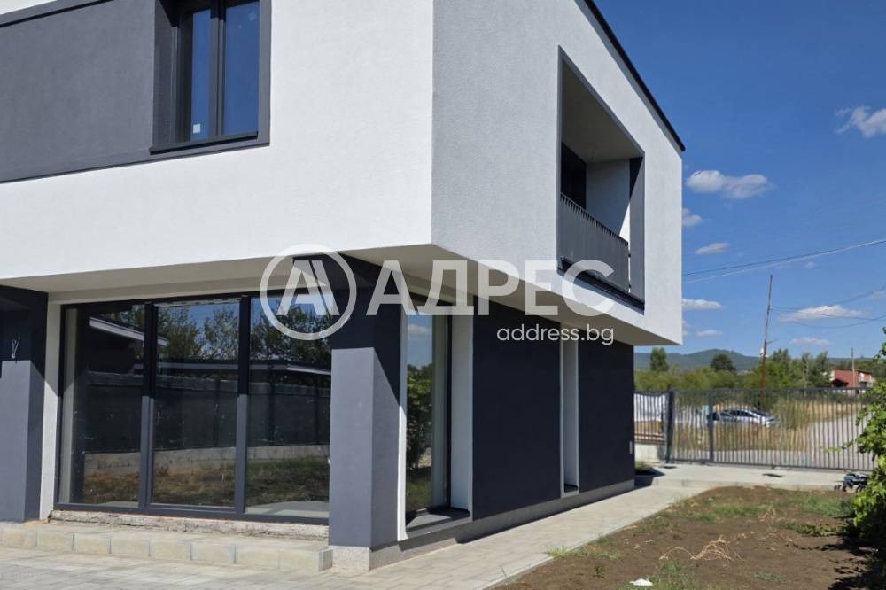 Продава КЪЩА, гр. София, с. Мрамор, снимка 5 - Къщи - 56516005