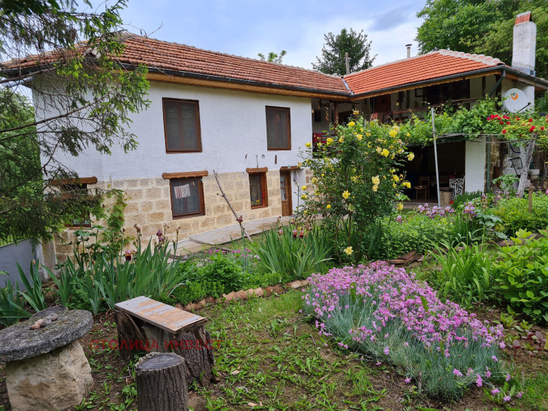 Продава КЪЩА в област Русе, с. Пепелина - 200 кв.м / 88 000 € » 172 113.04 лв., СТОЛИЦА ИНВЕСТ