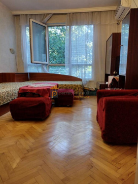 Zu verkaufen 1 Schlafzimmer