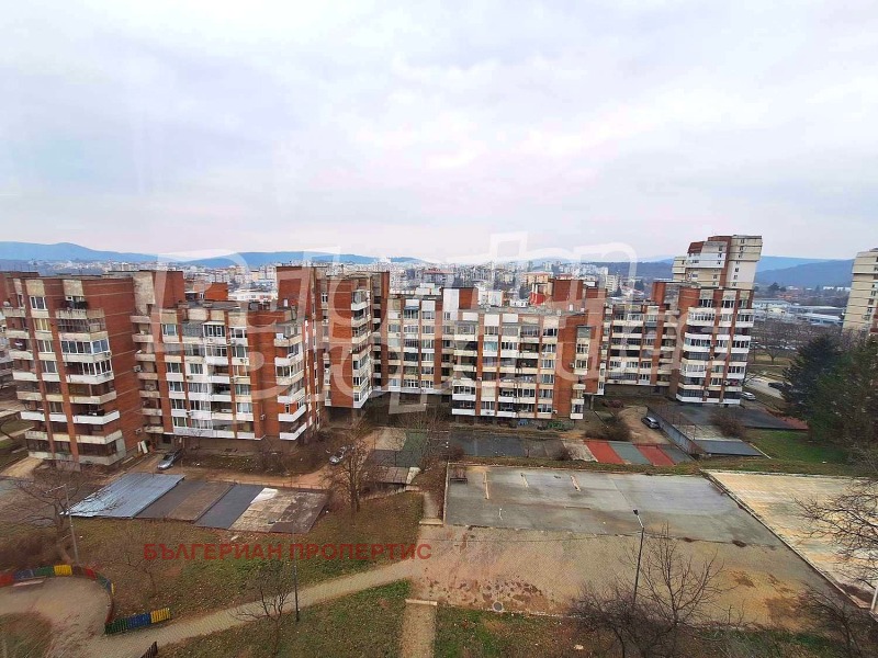 Продава 3-СТАЕН, гр. Велико Търново, Колю Фичето, снимка 15 - Aпартаменти - 49213014