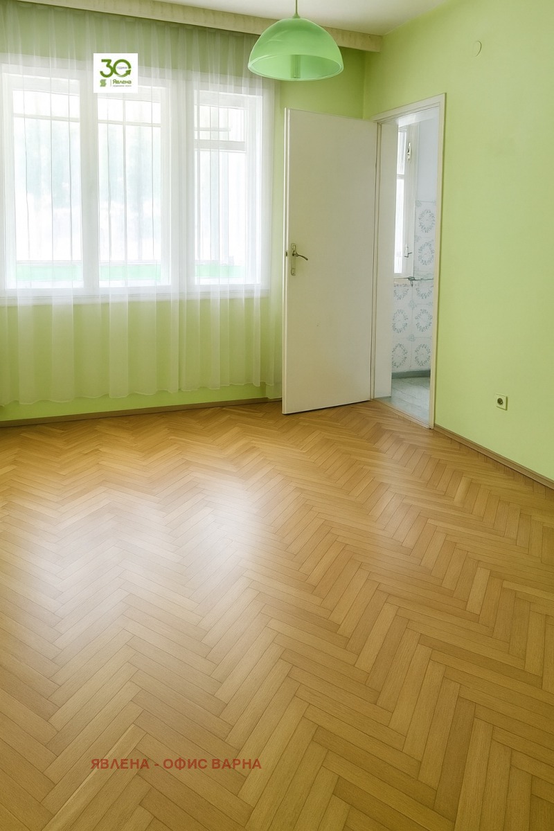 Продава 4-СТАЕН, гр. Варна, Централна поща, снимка 5 - Апартаменти - 52876074