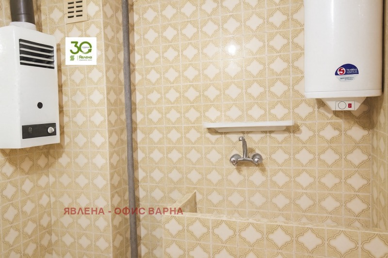 Продава 4-СТАЕН, гр. Варна, Централна поща, снимка 8 - Апартаменти - 52876074