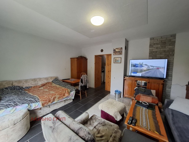 Продава КЪЩА, с. Климентово, област Варна, снимка 7 - Къщи - 52139969