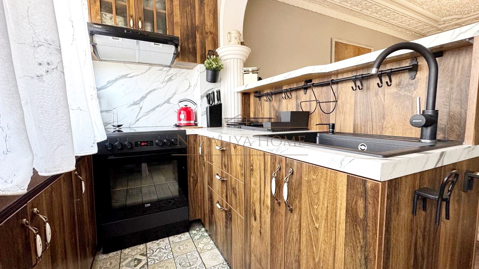 Продава МНОГОСТАЕН, гр. Бургас, област Бургас, снимка 4 - Апартаменти - 54147485