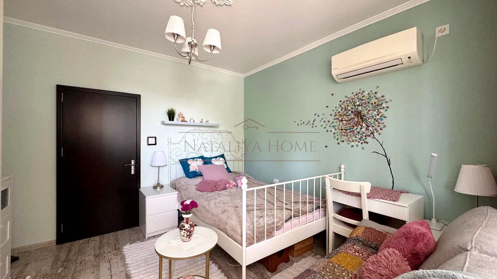 Продава МНОГОСТАЕН, гр. Бургас, област Бургас, снимка 8 - Апартаменти - 54147485