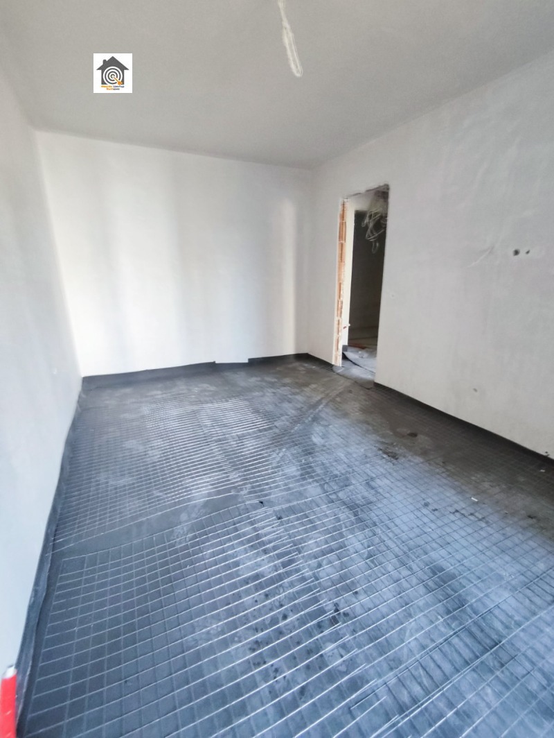 In vendita  1 camera da letto Sofia , Liulin 4 , 57 mq | 17997234