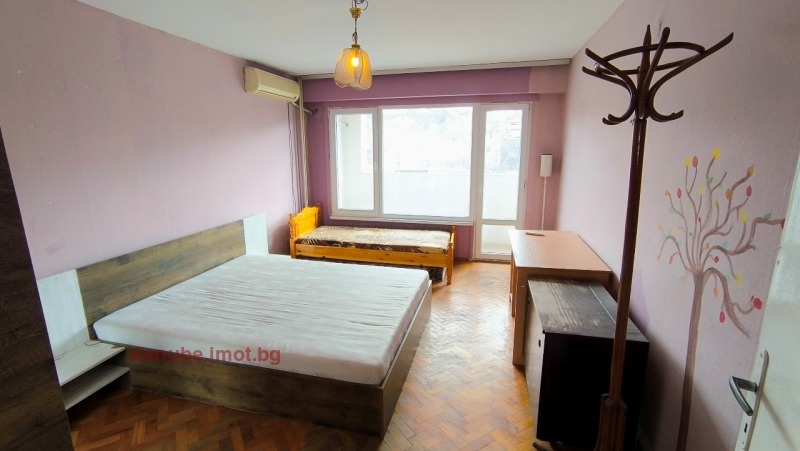 Продава  3-стаен град Русе , Родина 2 , 83 кв.м | 29243409 - изображение [4]