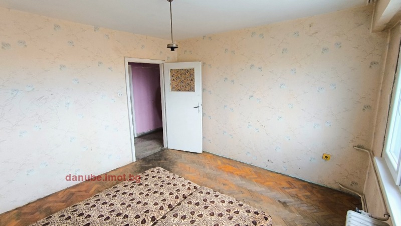 Продава  3-стаен град Русе , Родина 2 , 83 кв.м | 29243409 - изображение [8]