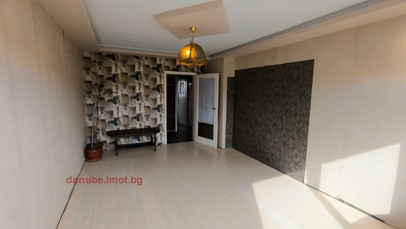Продава  3-стаен, град Русе, Родина 2 • 92 000 EUR • ID 23333166 — holmes.bg - [1] 