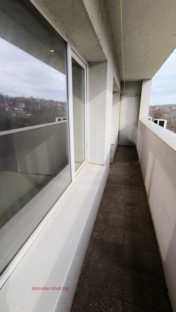 Продава  3-стаен град Русе , Родина 2 , 83 кв.м | 29243409 - изображение [3]