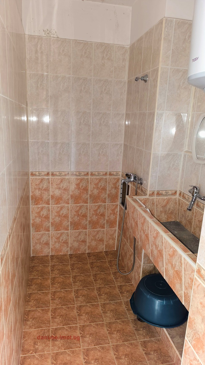Продава  3-стаен град Русе , Родина 2 , 83 кв.м | 29243409 - изображение [13]