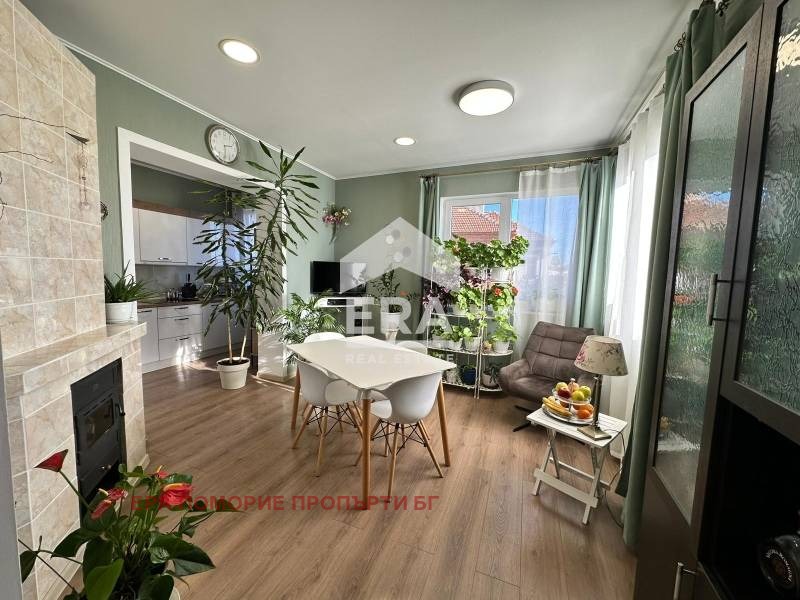 Продава КЪЩА, с. Подвис, област Бургас, снимка 3 - Къщи - 53427904