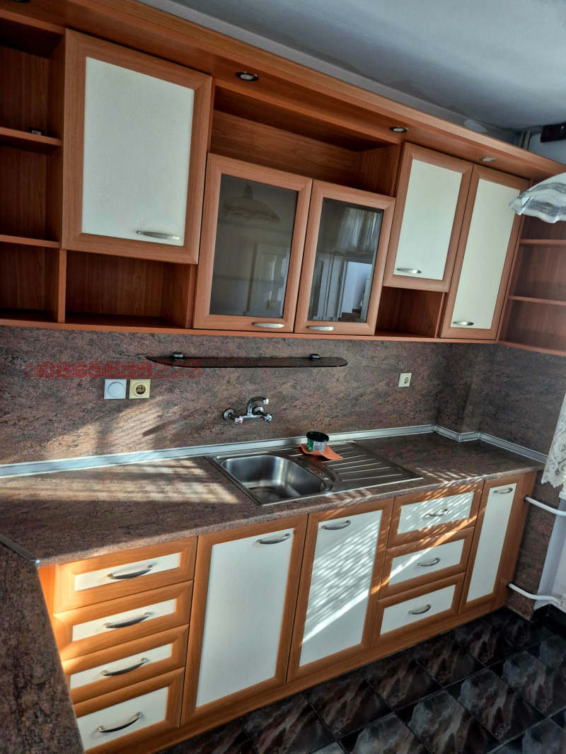 Продава  4-стаен град Шумен , Център , 120 кв.м | 27346852 - изображение [3]